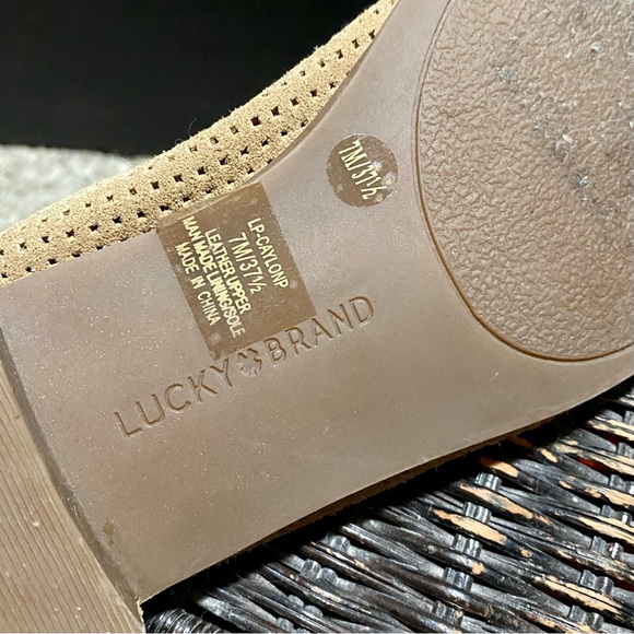 Lucky Brand Caviep Perforated Leather Loafter NWOT - Picture 3 of 4